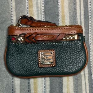 Dooney & Bourke Small Pebbled Leather Card and Change holder / Keychain